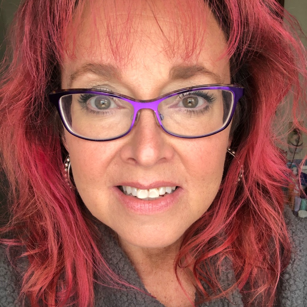Meet your Posher, Melanie